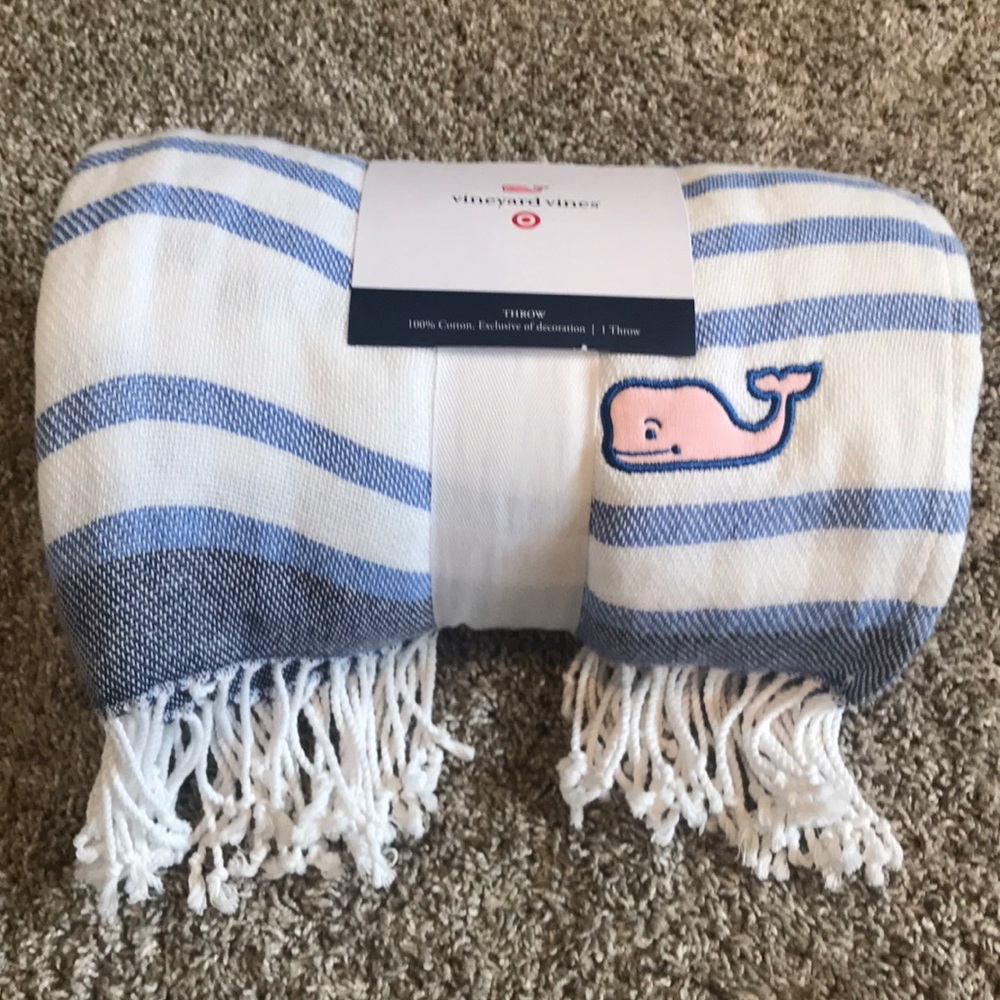 NEW-100% Cotton Vineyard Vines x Target Throw